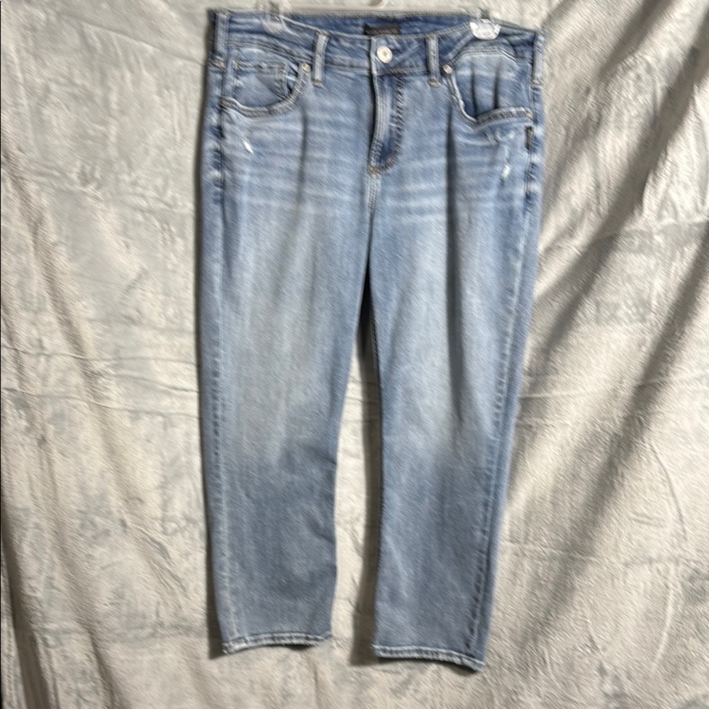 Silver Jeans Co. Suki Capri women’s denim capris Waist33 length 23.5